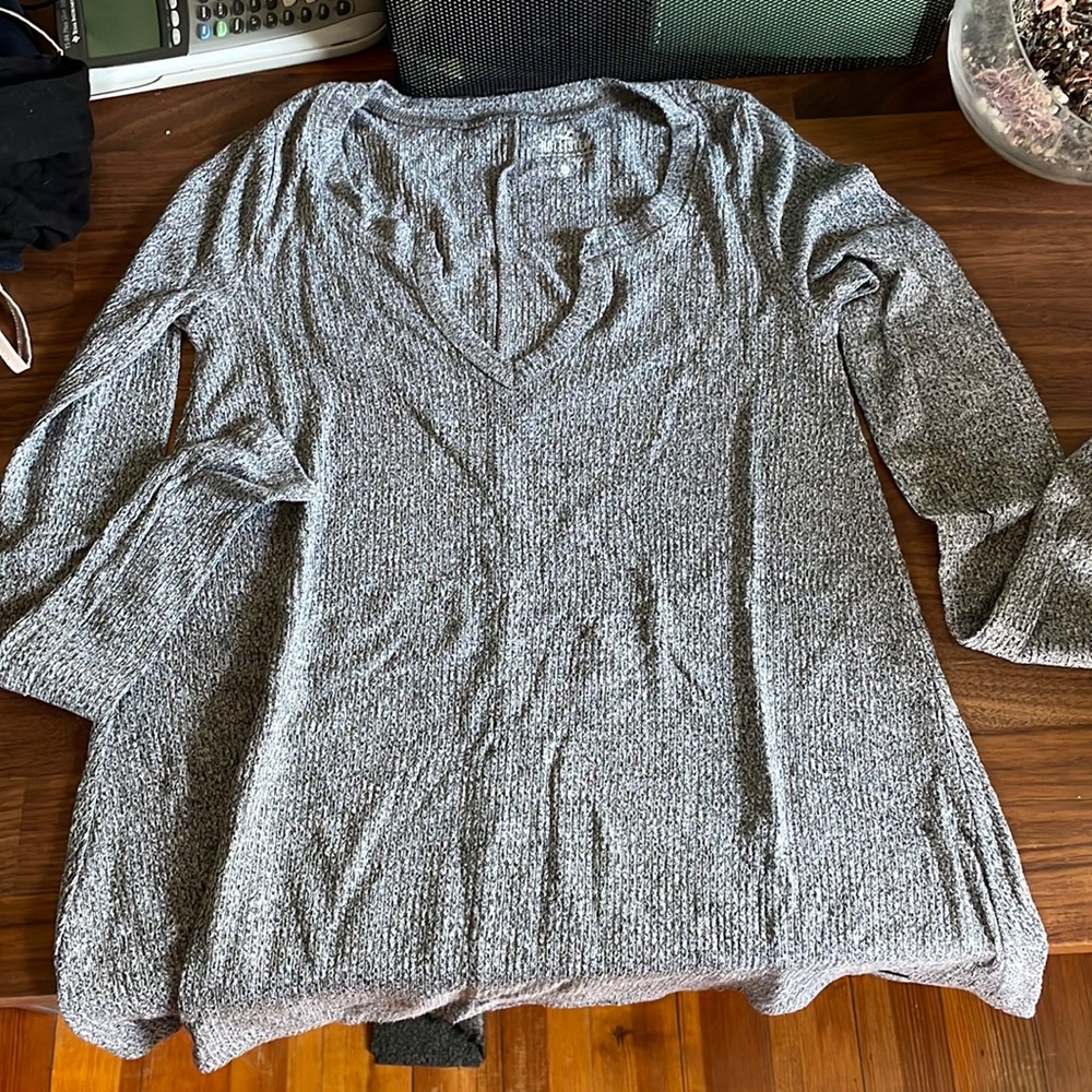 Hollister heather grey long sleeve